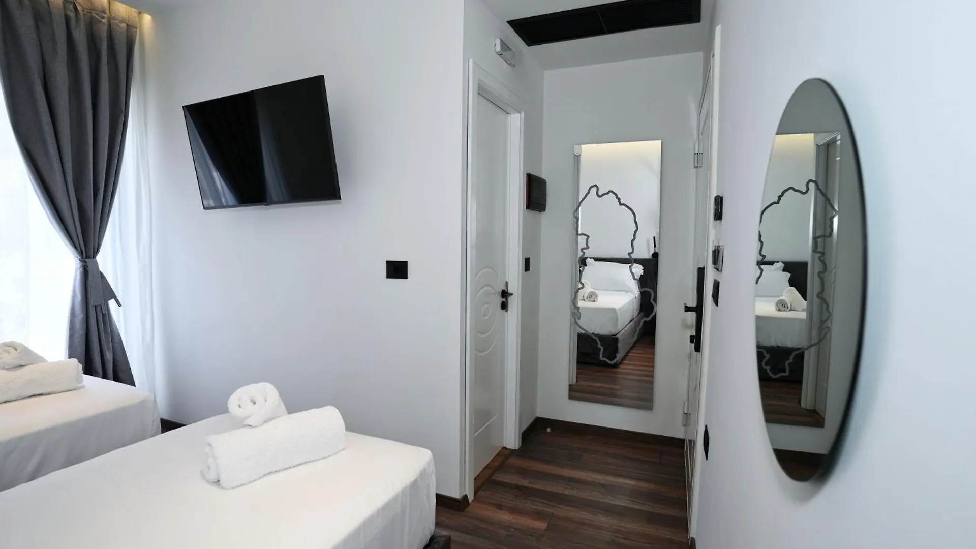 ****  Boutique Hotel Empire Of Martin Gjirokastër Albanie